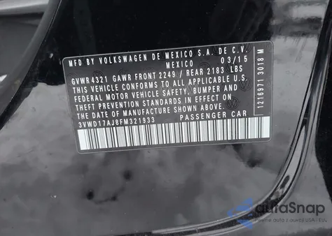 2015 Volkswagen Jetta 1.8T Se z USA, uszkodzony, nr VIN 3VWD17AJ8FM321933